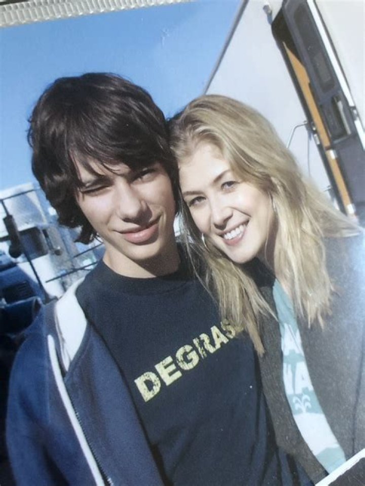 Devon Bostick Wife Or Girlfriend? ·
