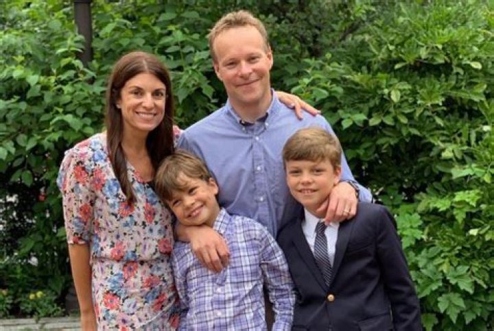 Discover The Untold Truths Behind Chris Licht's Height, Weight, And Net Worth