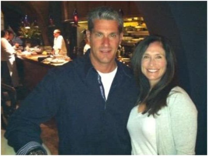 Eric Reed Biography, Age, Height, Wife, Net Worth, Family ·