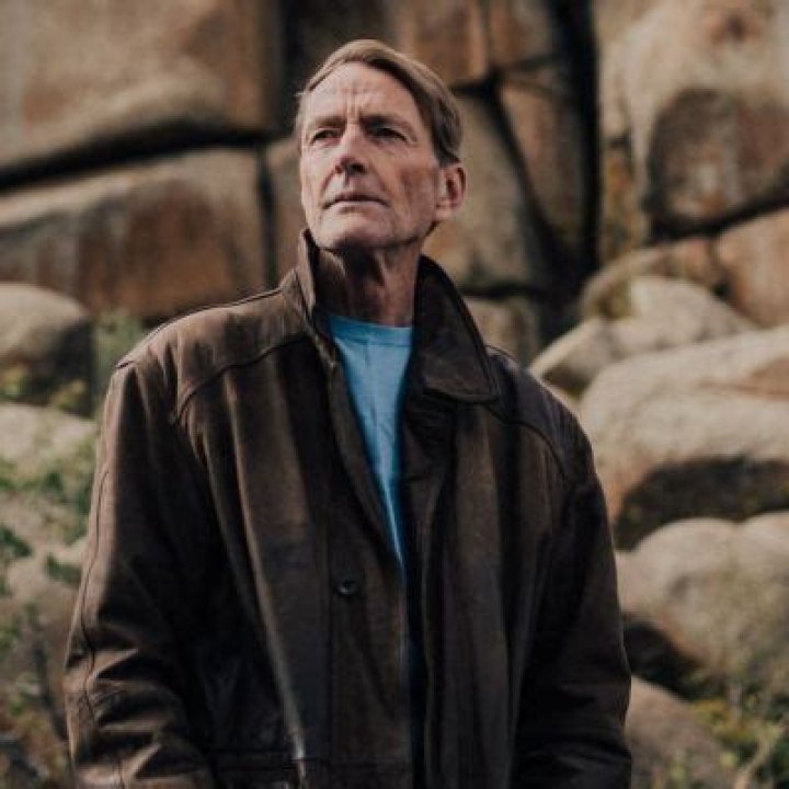 Lee Child- Wiki, Height, Wife, Net Worth ·