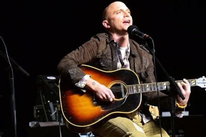 Michael Cerveris Net Worth ·