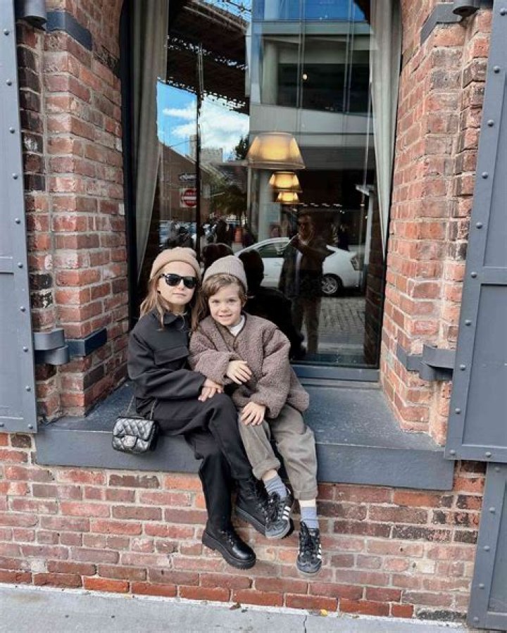 Poppy Brent-Berkus Net Worth, Age, Height, Bio, Birthday, Wiki! ·