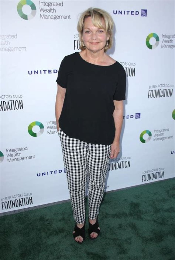 Sandy Smolan Net Worth ·