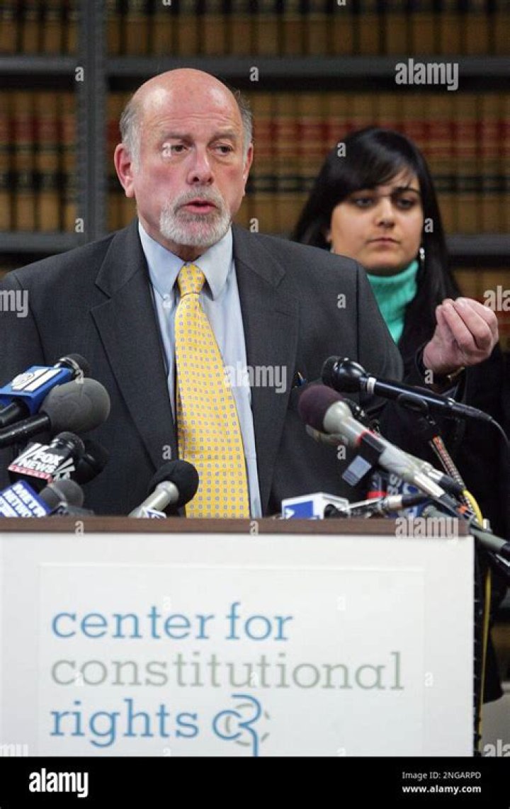 Who is Joe Piscopo dating? Joe Piscopo girlfriend, wife